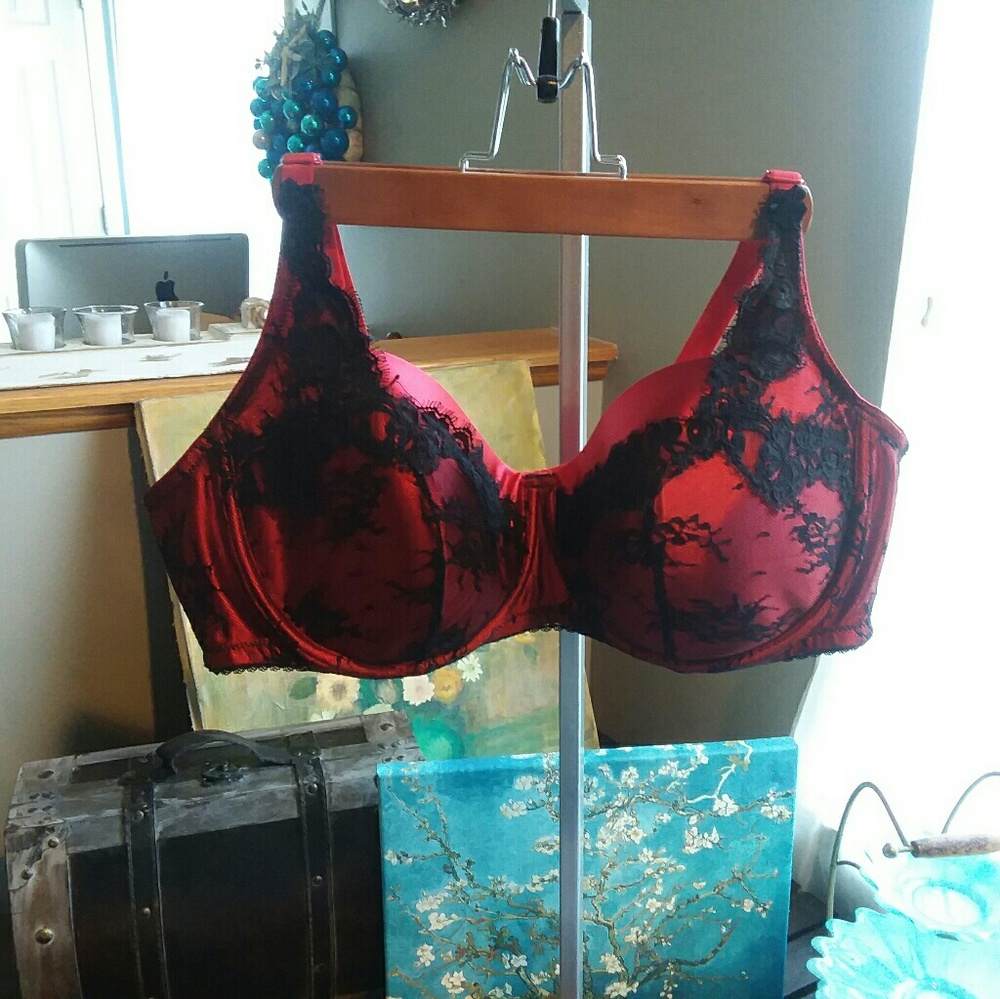 Sexy red bra with black lace details